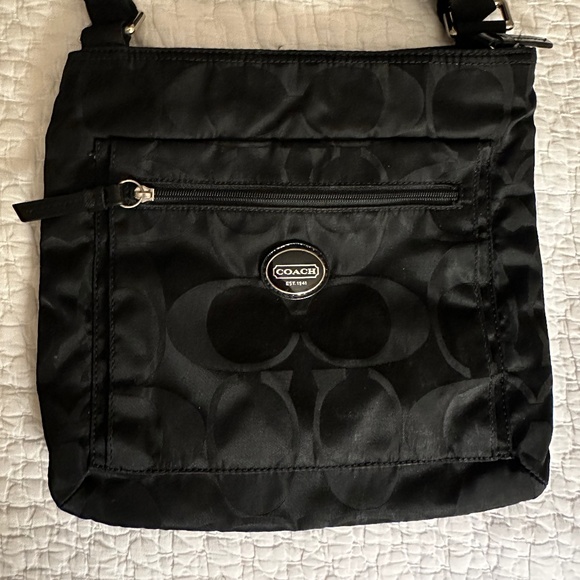 Black Coach nylon crossbody bag - Picture 1 of 3